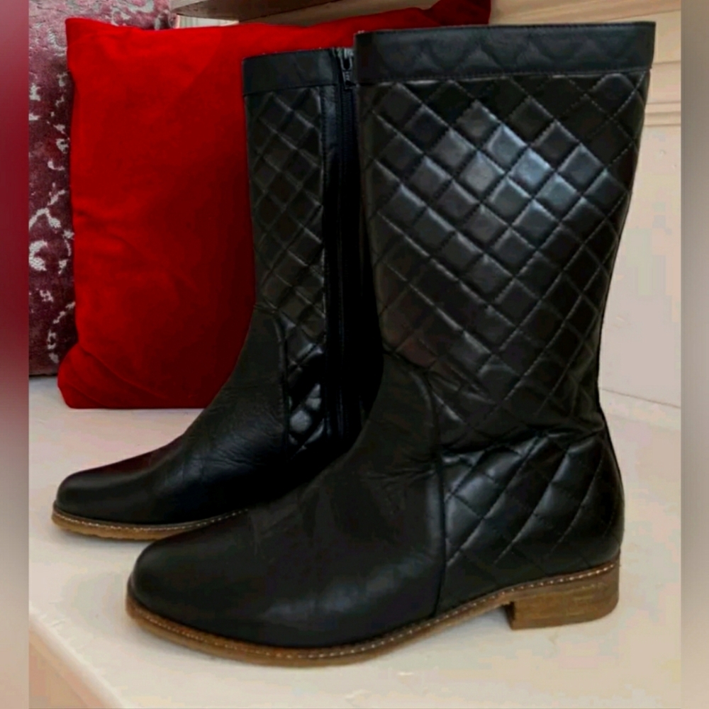 Andre Assous Gali Black Chelsea Quilted Boots Spain Women 39 EU 10 US